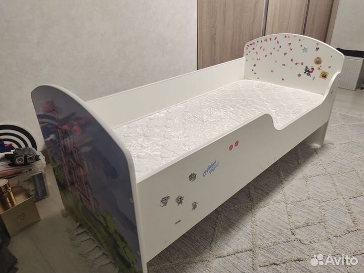 Детская кровать 70 на 160 + матрац