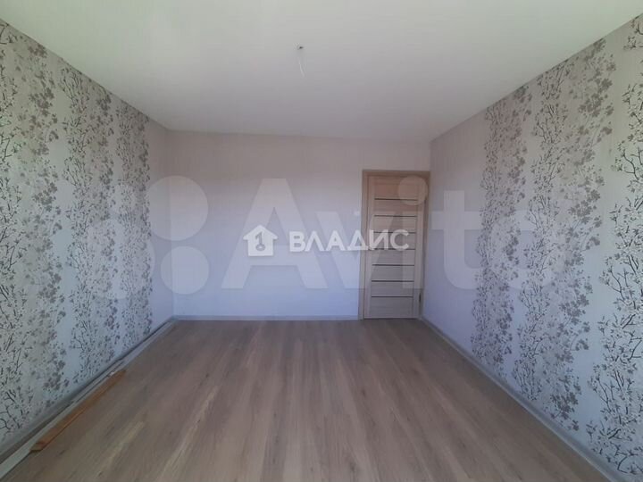 2-к. квартира, 54 м², 9/9 эт.
