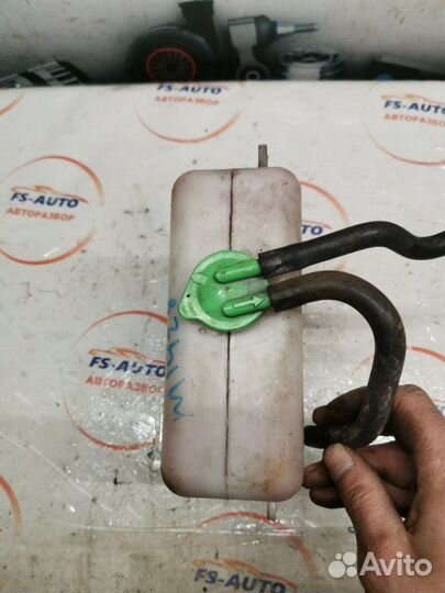 Бачок расширительный Suzuki Sx4 1.6 M16A 2012