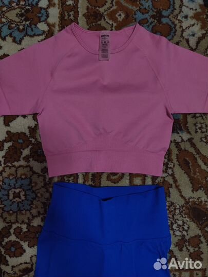 Костюм для фитнеса женский