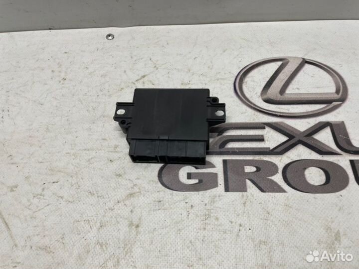 Блок управления парктроником Land Rover Range Rove