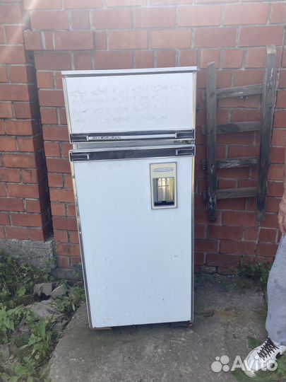 Холодильник