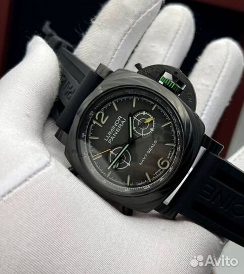 Часы Panerai Luminor Navy Seals