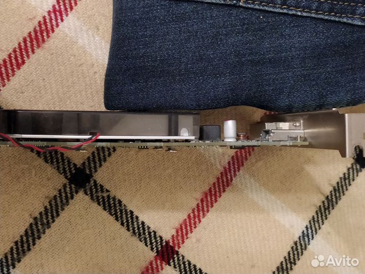 Видеокарта AMD Radeon HD8570 2Gb