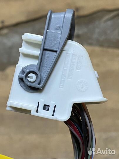 W166 W292 GLE GLS разъем проводки эбу SAM передний