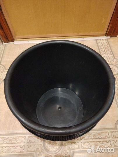 Вёдра,тазы,швабры для уборки.Новое и б.у