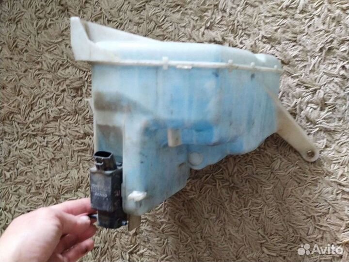 Бачок омывателя Тойота Эстима