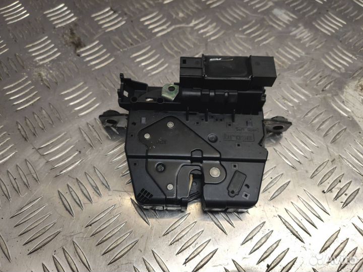 Замок крышки багажника BMW 5 F10/F11/GT F07 2010