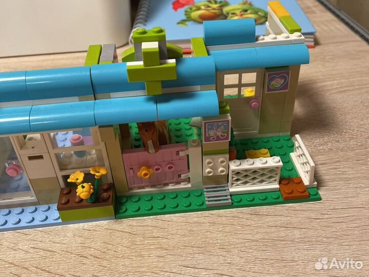 Lego Friends ветеринарная клинника