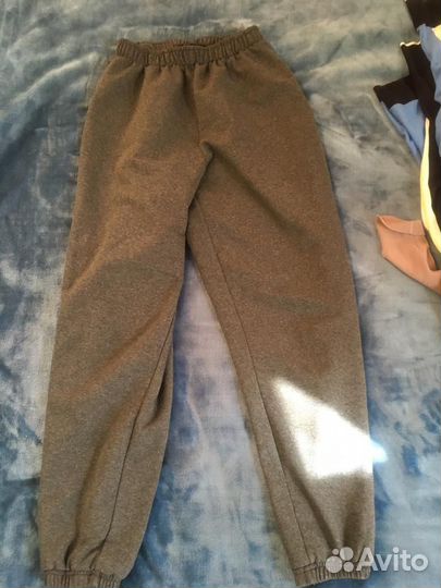 Коробки с вещами 2 шт