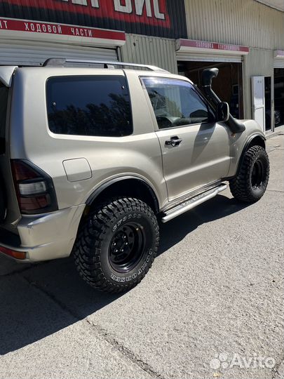Mitsubishi Pajero 3.2 МТ, 2000, 350 000 км