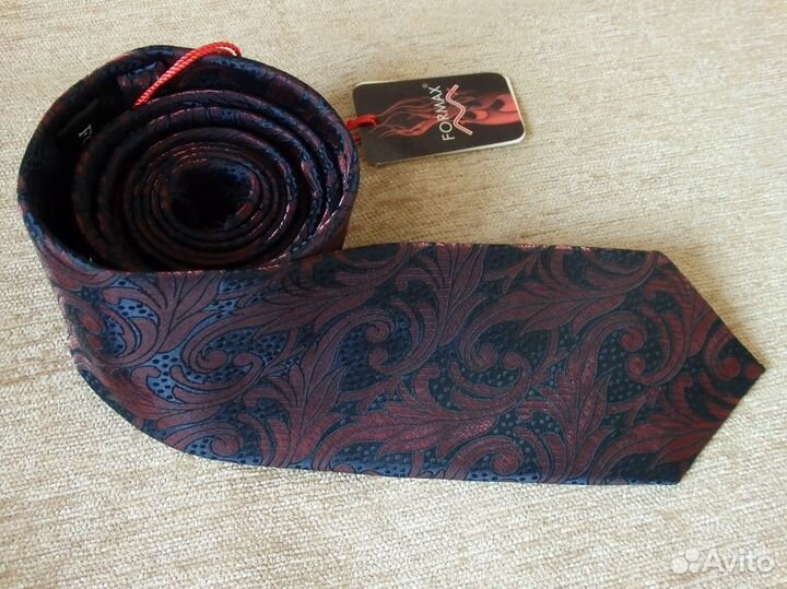 Пара жаккардовых галстуков Formax. Новые