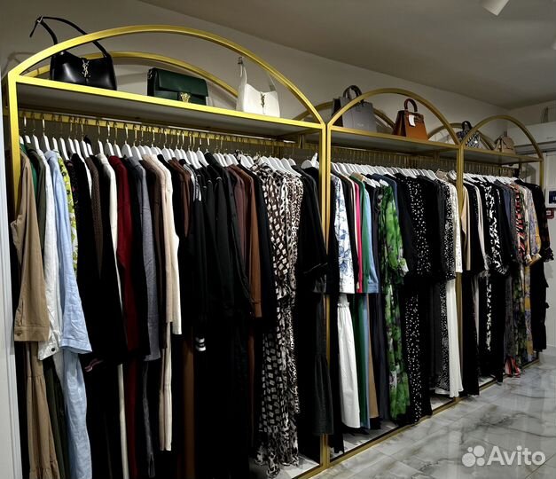 Cтойка для одежды