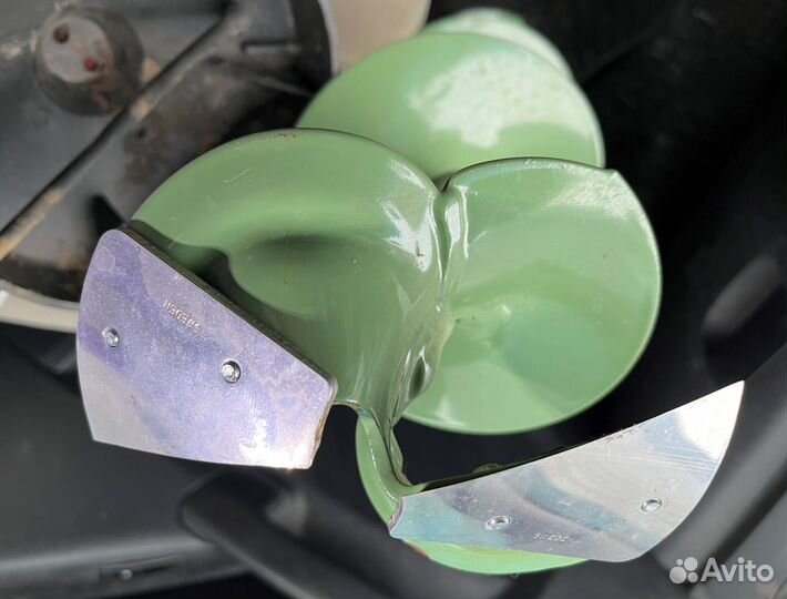 Ледобур для зимней рыбалки