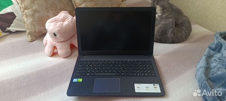 Ноутбук asus core i3