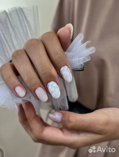 Услуги мастера маникюра