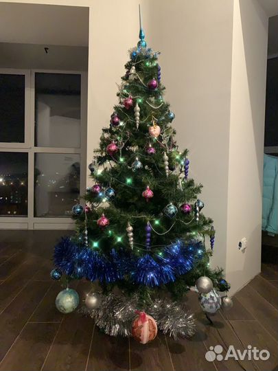 Елка искусственная