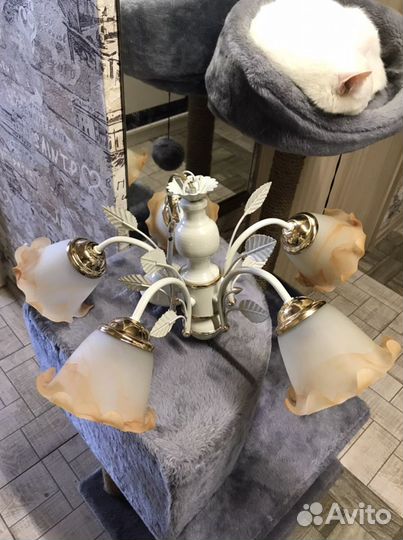 Люстра без плафонов