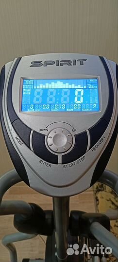 Эллиптический тренажер spirit SE218