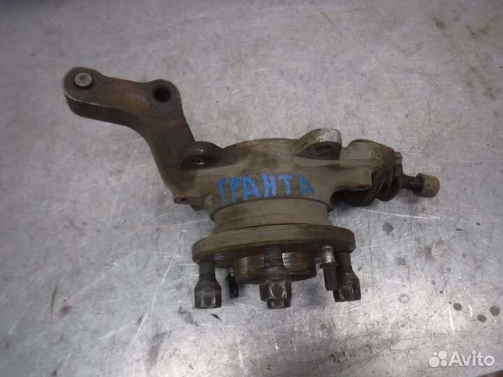 Кулак передний правый Лада Гранта 11186 2015