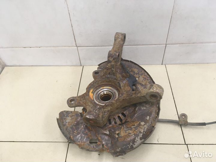 Кулак поворотный передний правый V5 2013