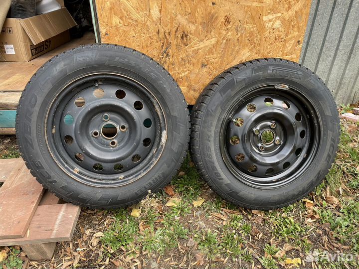 Pirelli Ice Zero 185/65 R15 92T
