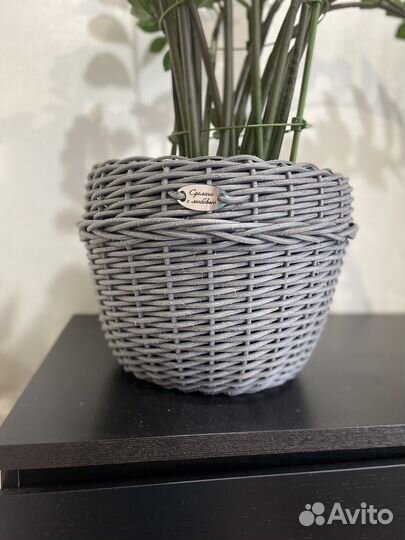 Корзина плетеная из ротанга