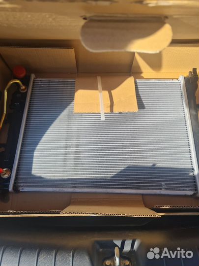 Hyundai Solaris радиатор