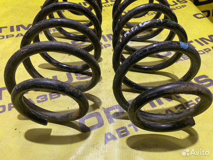 Пружина задняя Toyota Corolla E150