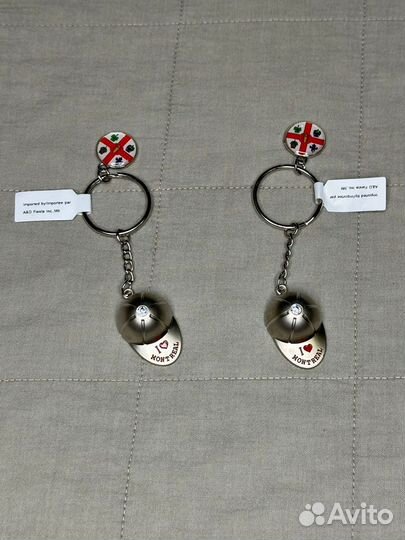 Брелок бейсболка Canada