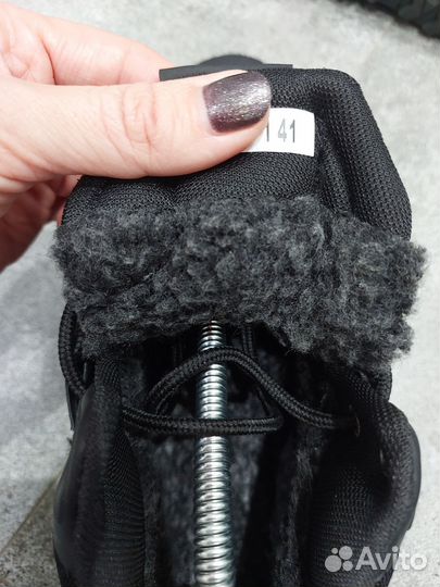 Мужские зимние кроссовки