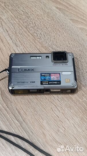 Компактный фотоаппарат