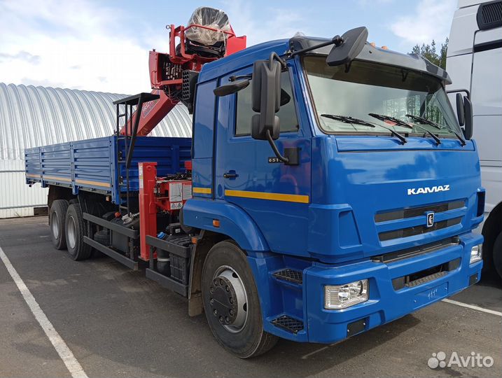 Бортовой грузовик КАМАЗ 65117 с КМУ Horyong, 2024