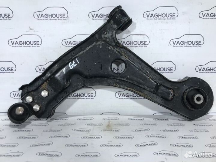 Рычаг подвески передний левый Daewoo Gentra B15D2