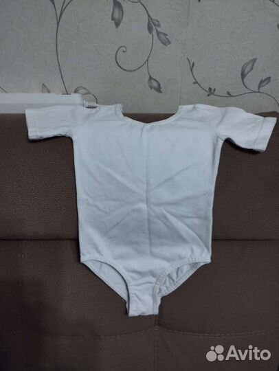 Гимнастички на девочку