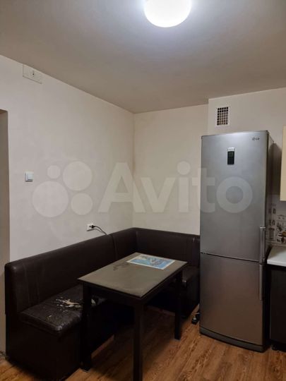 3-к. квартира, 82,5 м², 4/10 эт.