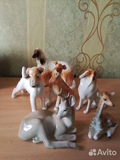 Фарфоровые статуэтки