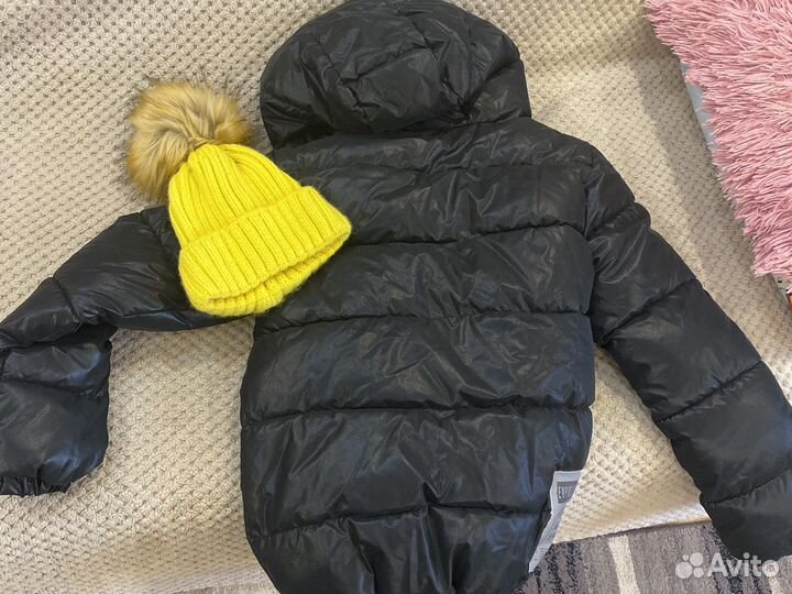 Куртка теплая для девочки 8-9 лет