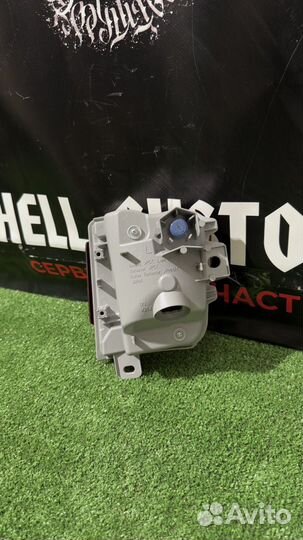 Птф задний левый Toyota Land Cruiser 200