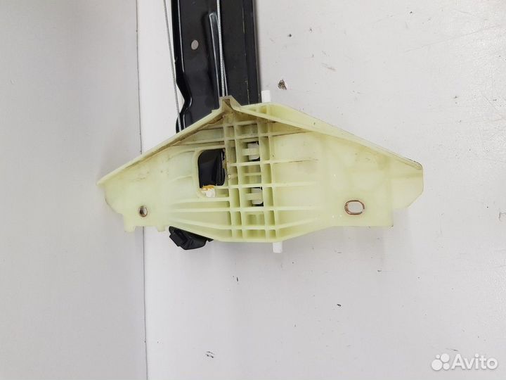 Стеклоподъемник электрический передний правый