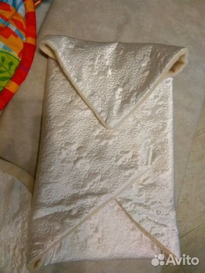 Продам комплект на выписку