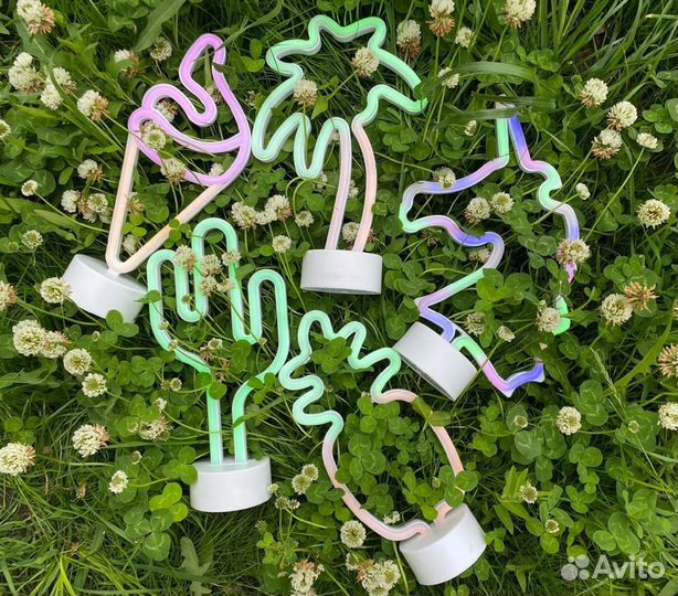 Декоративные неоновые светильники