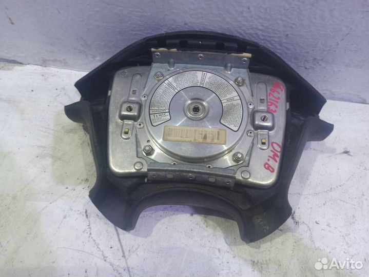 Подушка безопасности в руль