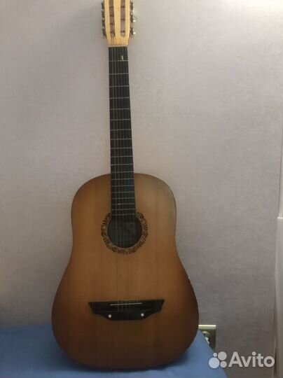 Классическая гитара шестиструнная бу