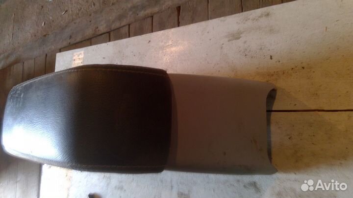 Подлокотник на Chevrolet Lacetti