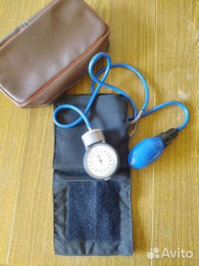 Тонометр новый