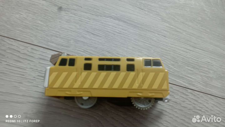 Детская игрушка паровозик