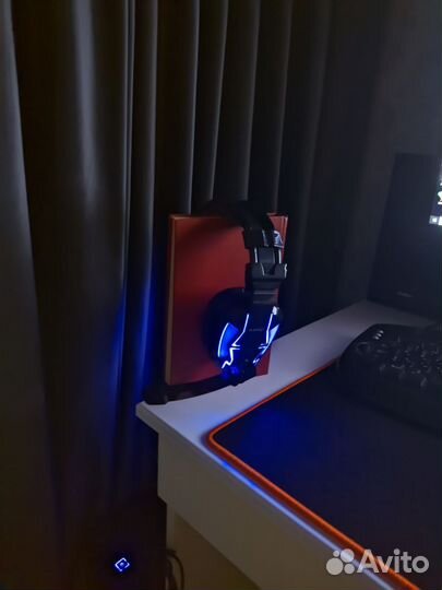 Наушники накладные Playmax HP823 с подсветкой