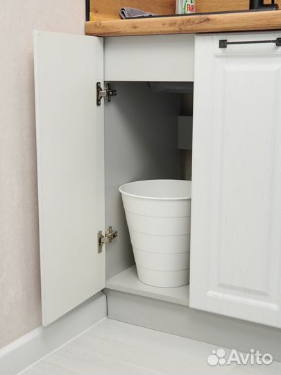 Мусорное ведро фнисс икеа белое