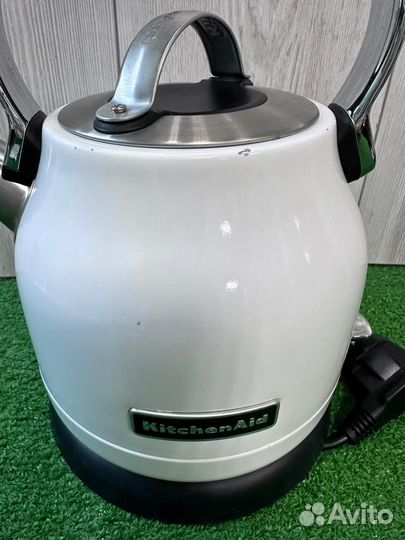 Электрический чайник KitchenAid 5KEK1222EWH